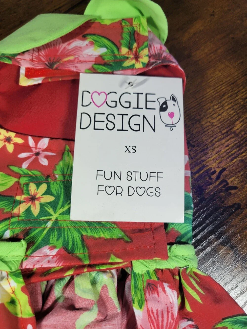 Doggie Design Harness Dress with Tropical Hisbiscus Print with leash